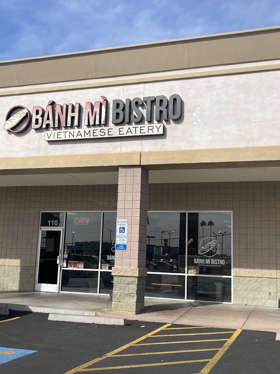 Banh Mi Bistro Vietnamese Eatery